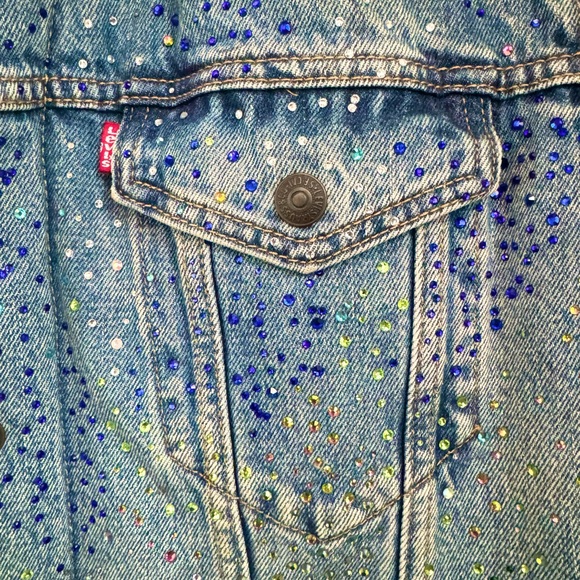 Sun Set Rhinestone hand applied on Sherpa Jean jacket - Picture 5 of 10